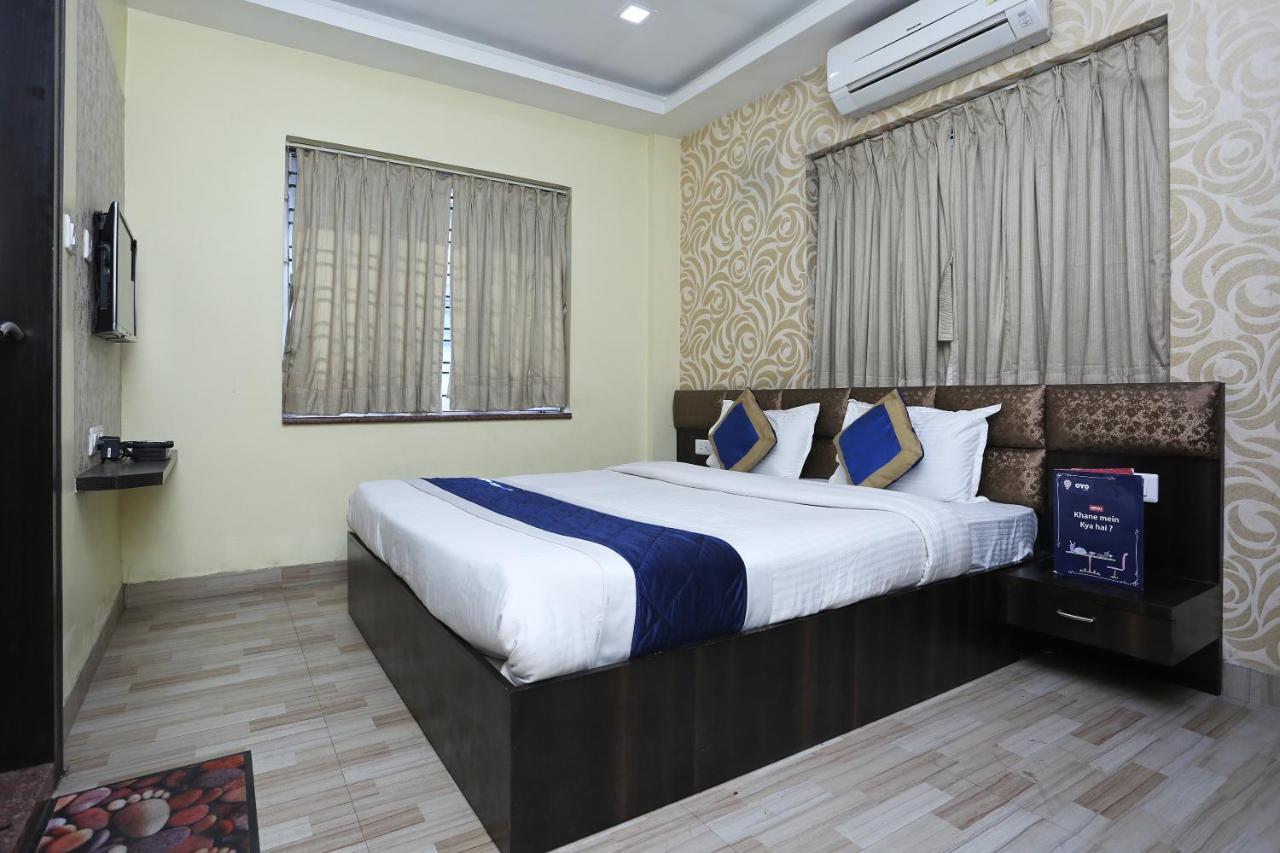 Oyo 7790 Hotel Royal Height Calcutta Exteriör bild