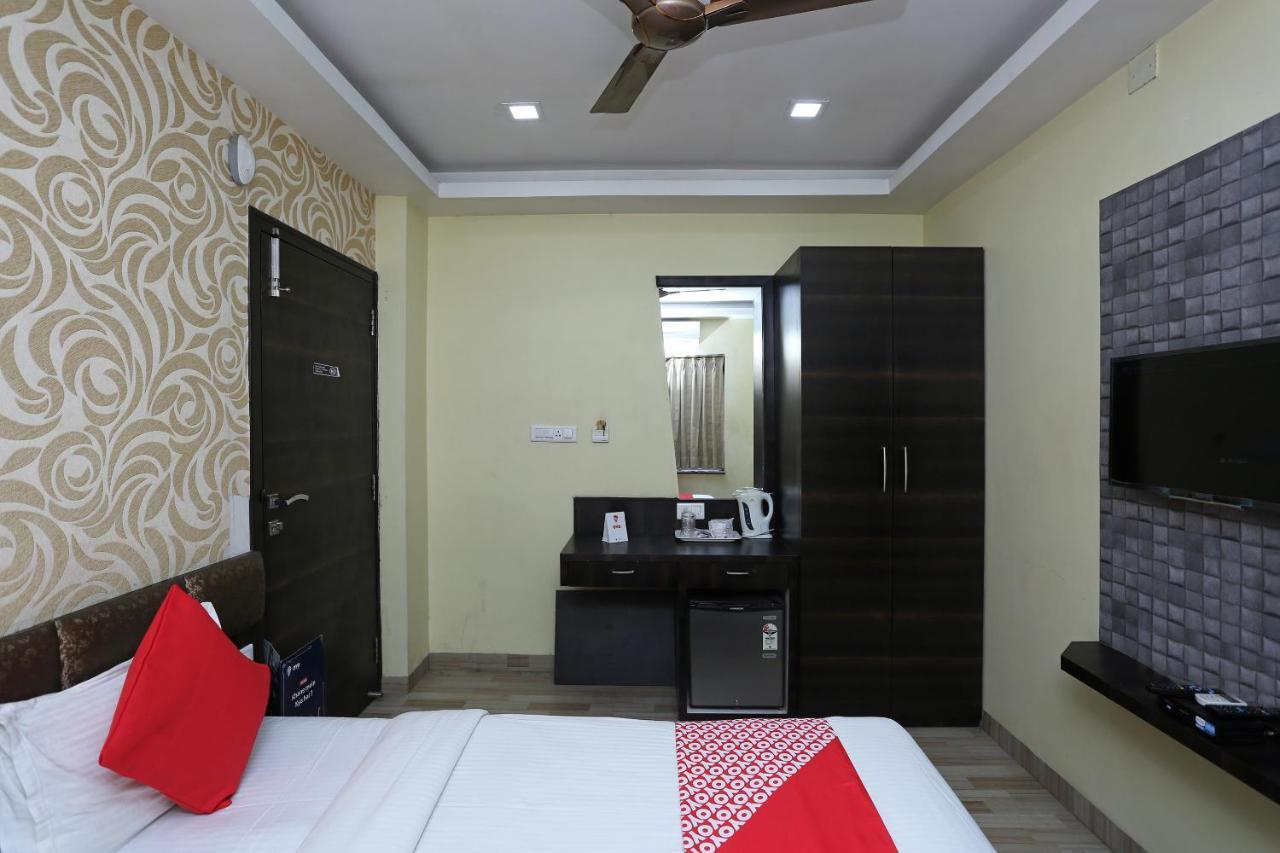 Oyo 7790 Hotel Royal Height Calcutta Exteriör bild