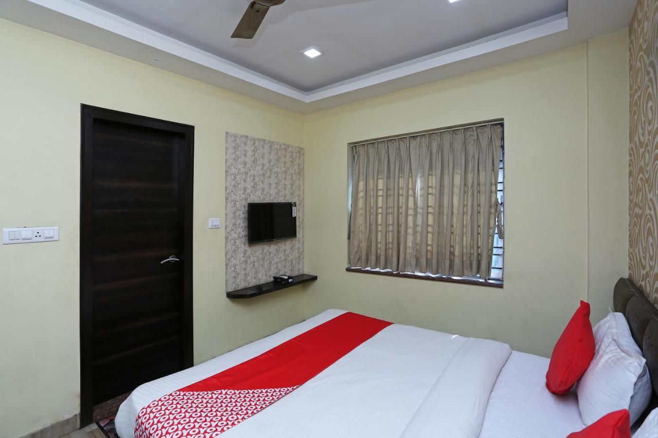 Oyo 7790 Hotel Royal Height Calcutta Exteriör bild