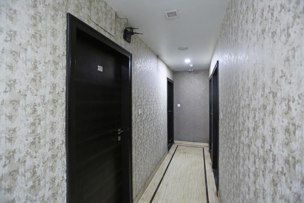 Oyo 7790 Hotel Royal Height Calcutta Exteriör bild